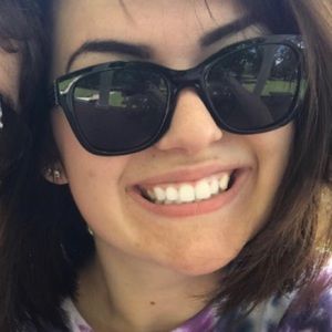 Meet your Posher, Sarah